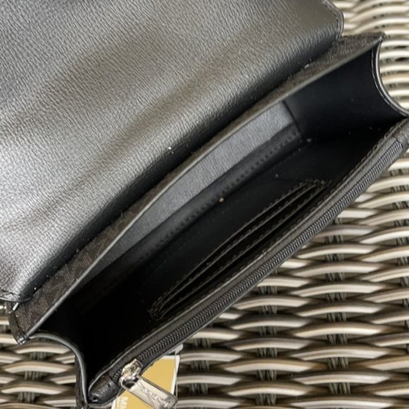 Michael Kors Rose Small Crossbody Black - Picture 6 of 14